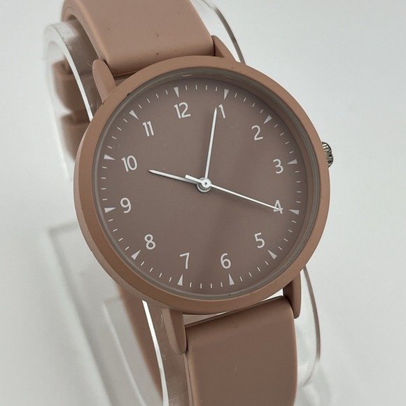 Time & Tru Watch Women 36mm Case Pink Silicone Band- New Battery - Picture 1 of 9